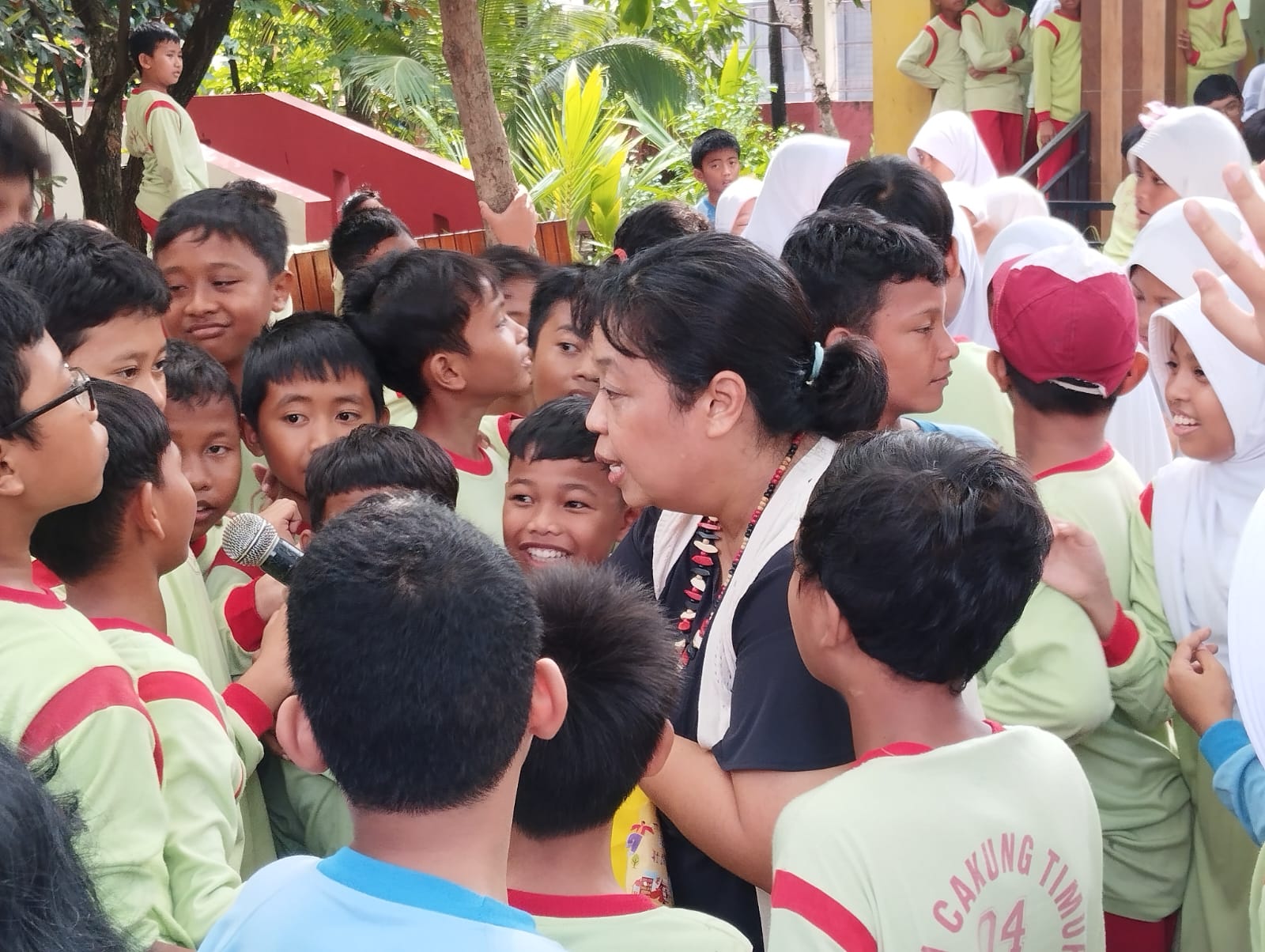 Roadshow Workshop Membaca Di SDN Cakung Timur 04